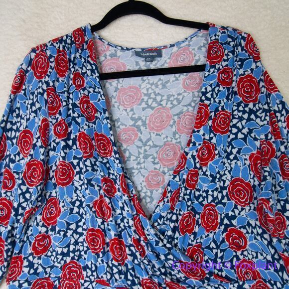 ModCloth rose print Outgoing Guidance Surplice Top, size 2X - Picture 5 of 16